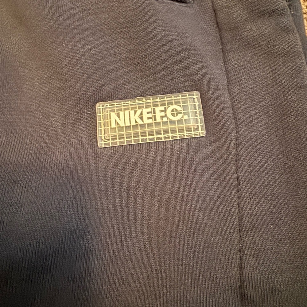 Nike F.C. Fleece Jogger Pants men’s Large - Picture 4 of 7